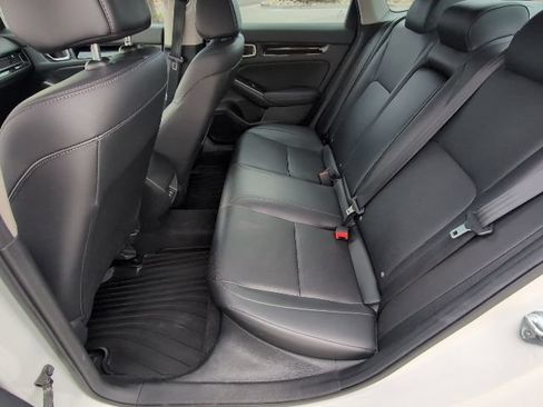 Used 2024 Honda Civic Touring image 25