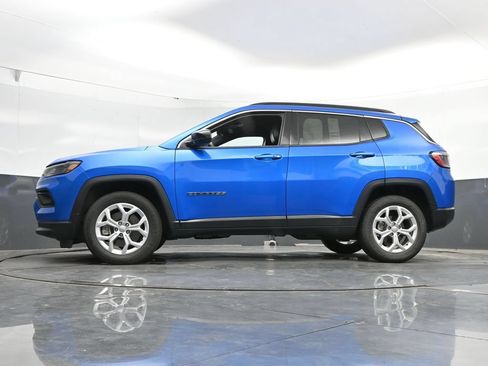 Used 2024 Jeep Compass Latitude AWD/4WD image 45