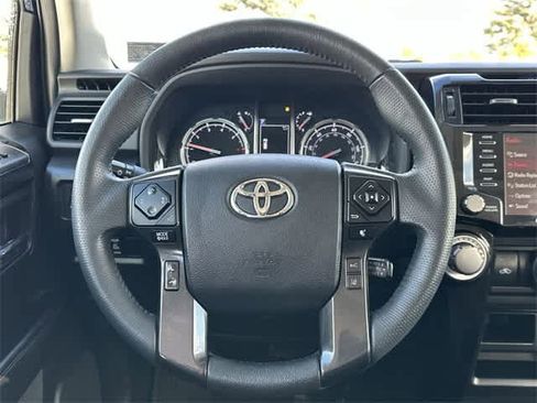 Used 2021 Toyota 4Runner TRD Off-Road Premium image 8