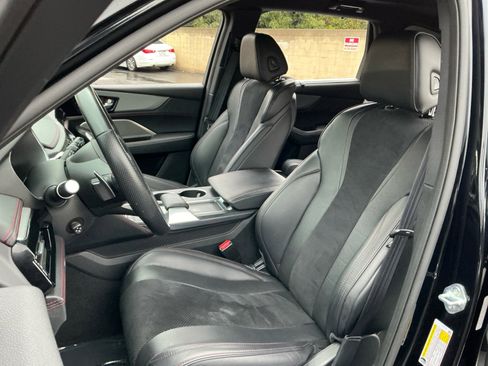 Used 2022 Acura MDX A-Spec image 19