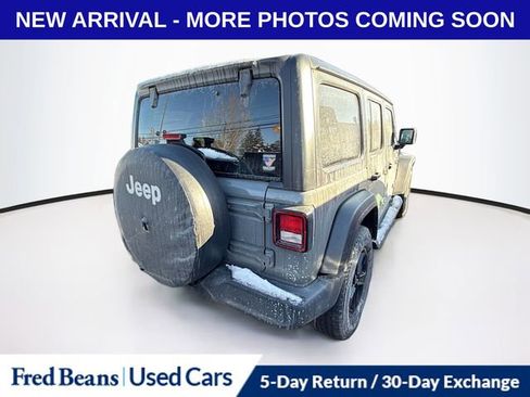 Used 2021 Jeep Wrangler Unlimited Sport image 7