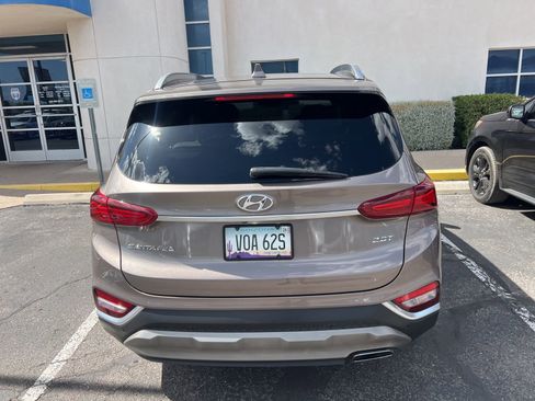 Used 2019 Hyundai Santa Fe Limited FWD image 11