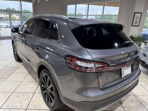 Used 2021 Lincoln Nautilus Reserve w/ Monochromatic Package image 5