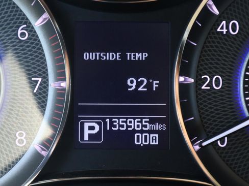 Used 2019 INFINITI QX80 Luxe image 32