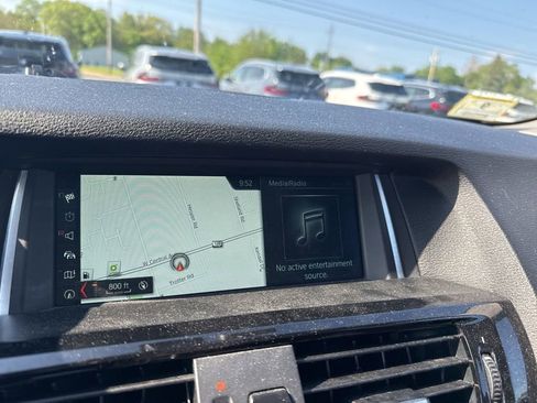Used 2017 BMW X3 xDrive28i AWD/4WD image 17