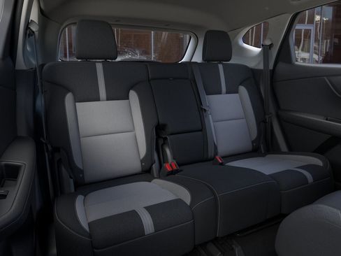 New 2025 Chevrolet Blazer LT w/ Convenience Package image 17