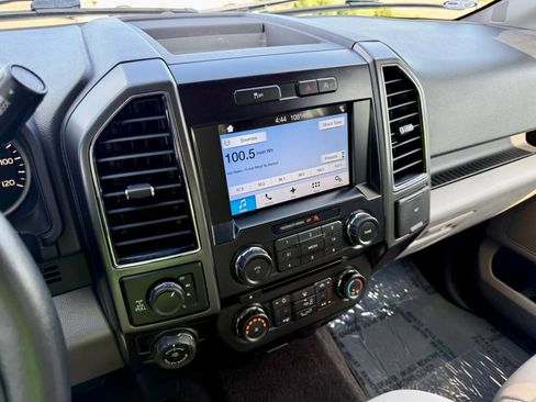 Used 2018 Ford F150 XLT w/ Equipment Group 302A Luxury AWD/4WD image 20