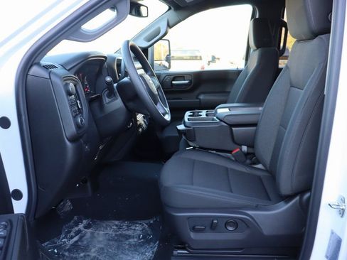 New 2026 Chevrolet Silverado 2500 Custom w/ Custom Value Package image 6