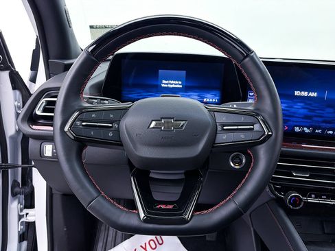 Used 2024 Chevrolet Traverse RS w/ LPO, Floor Liner Package AWD/4WD image 43