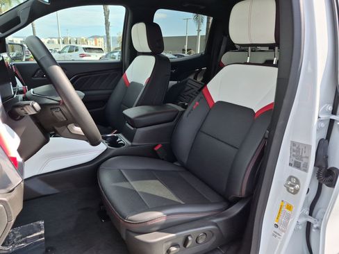 Used 2024 GMC Canyon AT4X AWD/4WD image 16
