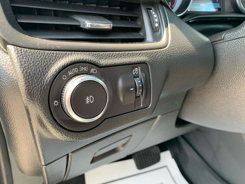 Used 2017 Buick Envision Essence image 13