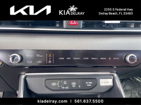 New 2026 Kia Carnival SX image 23