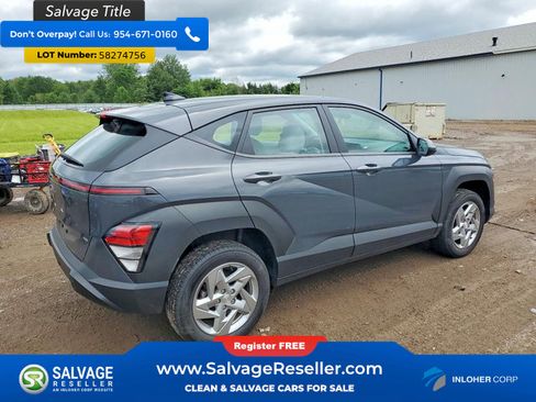Used 2024 Hyundai Kona SE AWD/4WD image 4