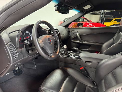 Used 2008 Chevrolet Corvette Z06 w/ Preferred Equipment Group RWD image 46