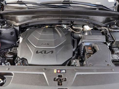 Used 2025 Kia Telluride S AWD/4WD image 33