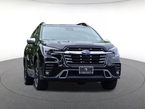 Used 2023 Subaru Ascent Touring AWD/4WD image 3