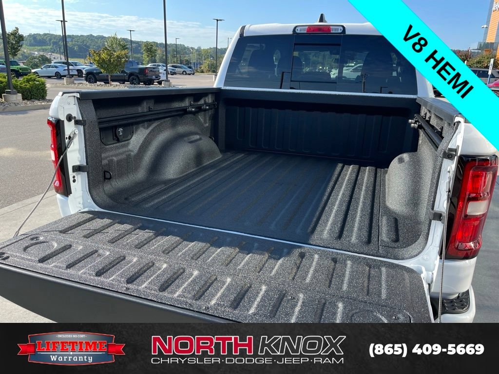 New 2026 RAM 1500 Express AWD/4WD image 20