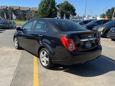 Used 2015 Chevrolet Sonic LTZ FWD image 5