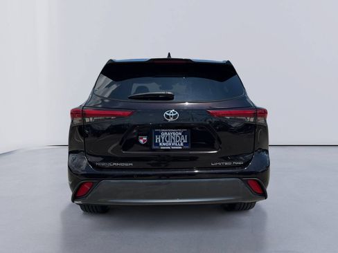 Used 2020 Toyota Highlander Limited AWD/4WD image 4