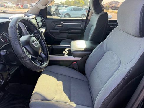 Used 2019 RAM 1500 Big Horn RWD image 25
