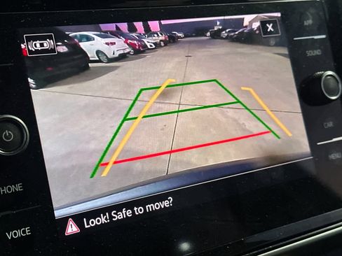 Used 2022 Volkswagen Atlas SE image 19