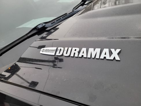 Used 2019 Chevrolet Silverado 3500 LTZ w/ Duramax Plus Package image 5