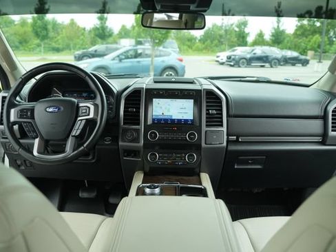 Used 2020 Ford Expedition Platinum AWD/4WD image 28