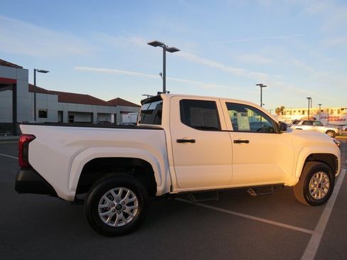 Certified 2024 Toyota Tacoma SR image 16