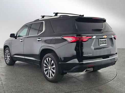 Used 2023 Chevrolet Traverse Premier image 5