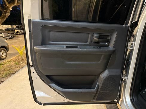 Used 2012 RAM 3500 ST w/ Chrome Appearance Group AWD/4WD image 8