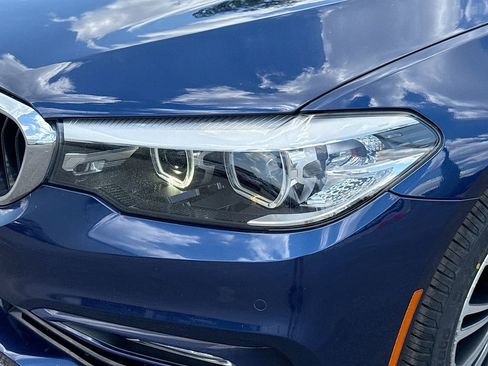 Used 2018 BMW 530e RWD image 9