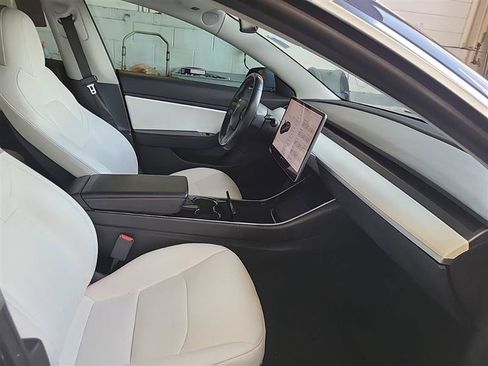 Used 2019 Tesla Model 3 Long Range RWD image 8