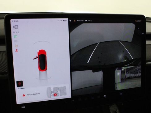 Used 2021 Tesla Model 3 Standard Range Plus image 8