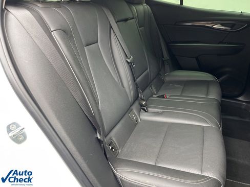 Used 2023 Buick Envision Essence image 21