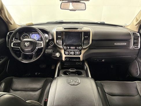 Used 2019 RAM 1500 Laramie AWD/4WD image 40