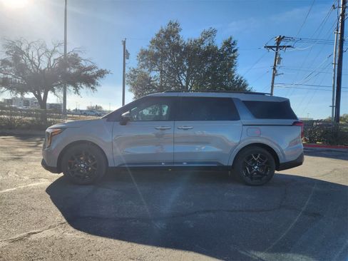 New 2026 Kia Carnival SX Prestige image 4