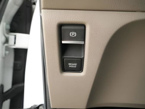 Used 2023 Honda Odyssey Elite image 34