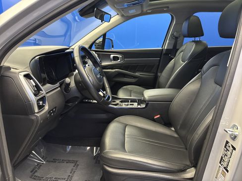 Used 2022 Kia Sorento SX AWD/4WD image 12