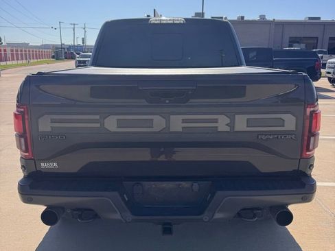 Used 2019 Ford F150 Raptor w/ Equipment Group 802A Luxury AWD/4WD image 7