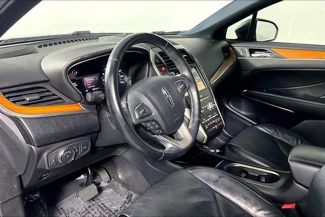 Used 2019 Lincoln MKC Reserve w/ MKC Climate Package FWD image 14