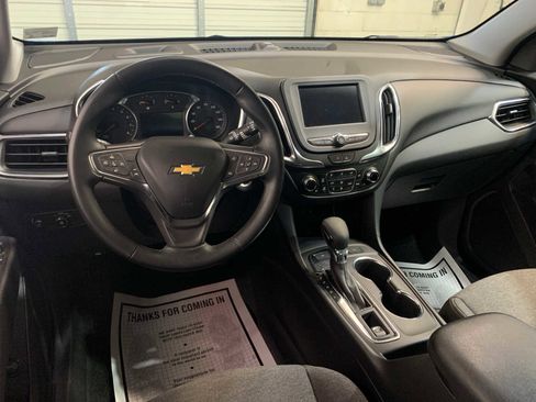 Used 2024 Chevrolet Equinox LT image 4
