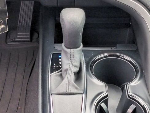 Used 2020 Toyota Camry LE FWD image 18