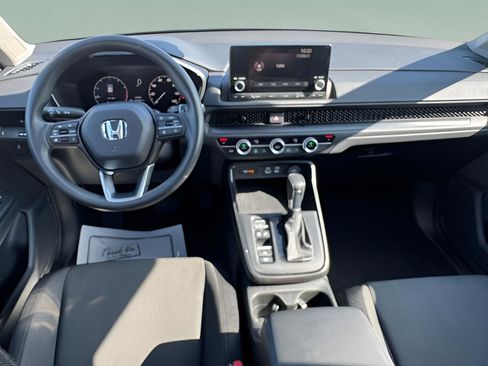 Used 2023 Honda CR-V EX image 10