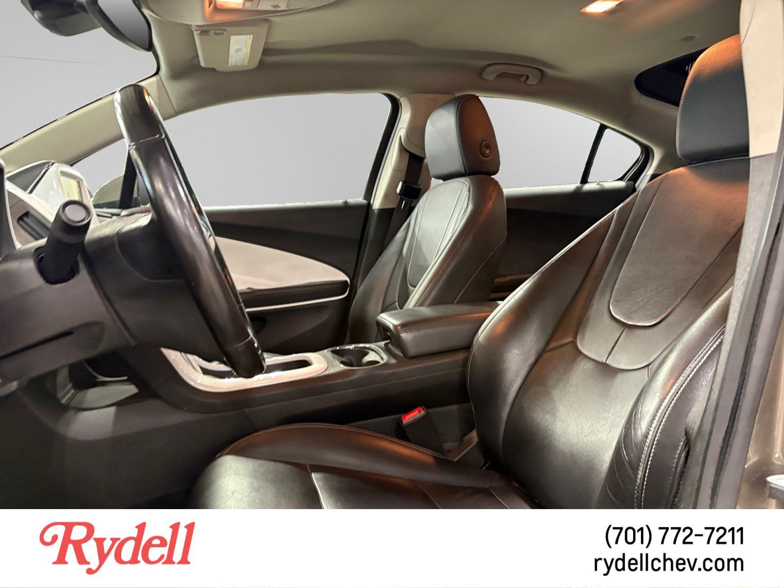 Used 2014 Chevrolet Volt Premium w/ Premium Trim Package FWD image 5