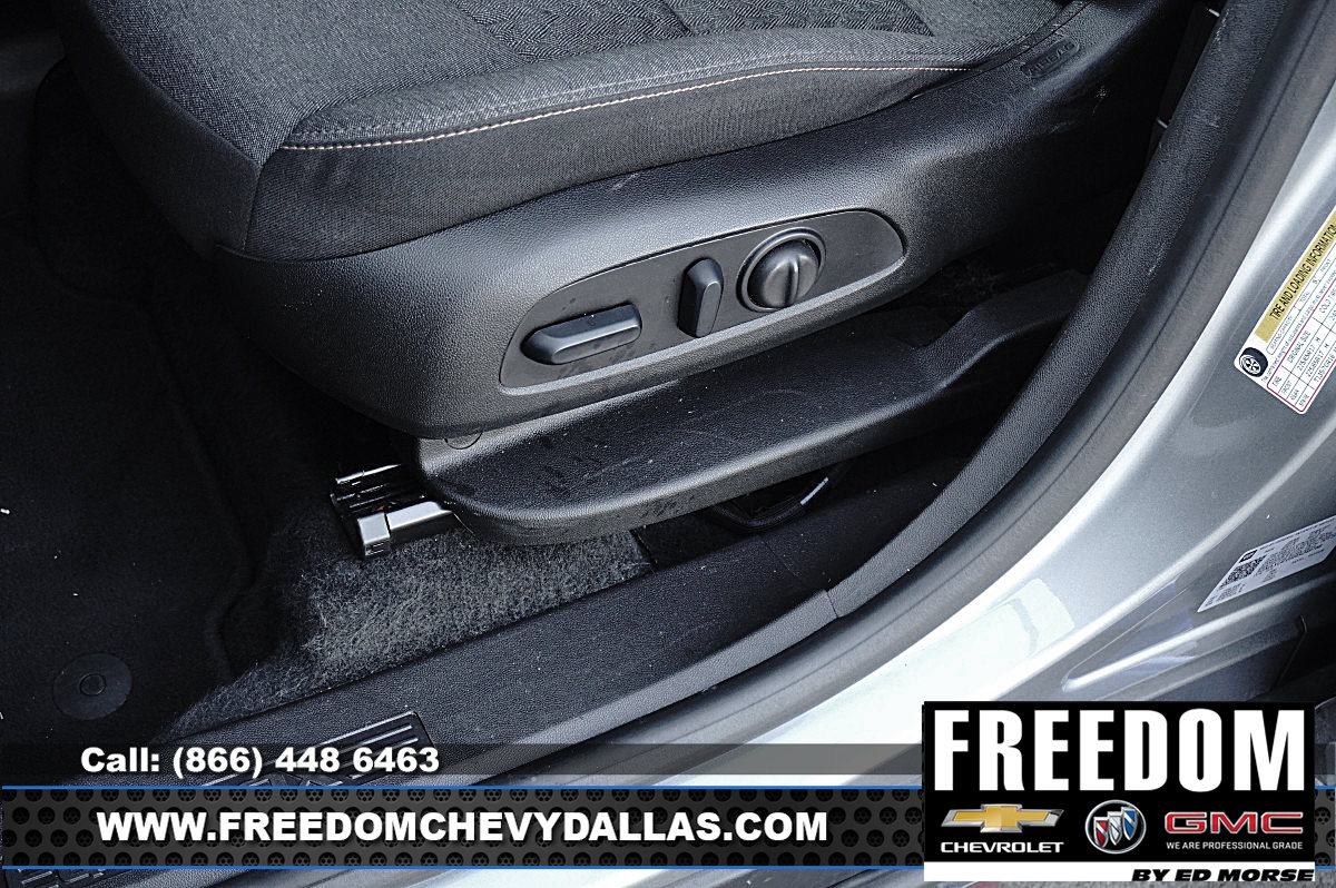 Used 2024 Chevrolet Equinox LT AWD/4WD image 30