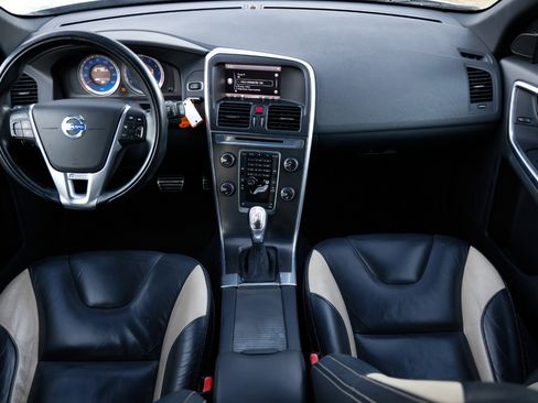 Used 2013 Volvo XC60 T6 image 2