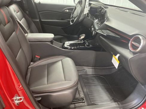New 2026 Chevrolet Trax RS w/ Driver Confidence Package FWD image 21