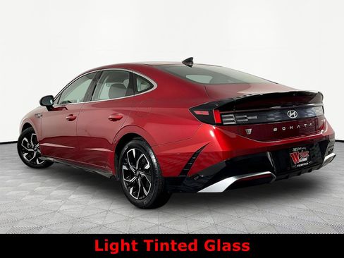 Used 2024 Hyundai Sonata SEL AWD/4WD image 4