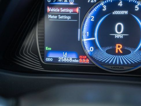 Used 2019 Lexus UX 200 w/ Premium Package FWD image 43