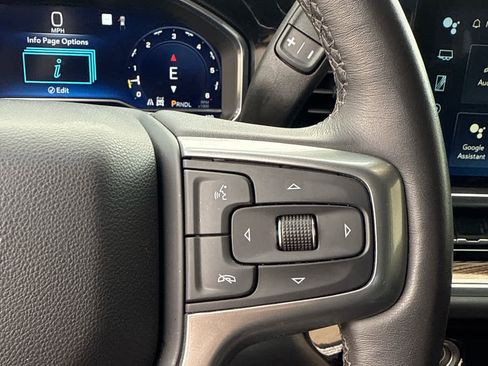 Used 2022 Chevrolet Silverado 1500 RST w/ Z71 Off-Road Package image 26